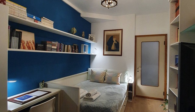 Two bedrooms apartment in the centre - Big terrace