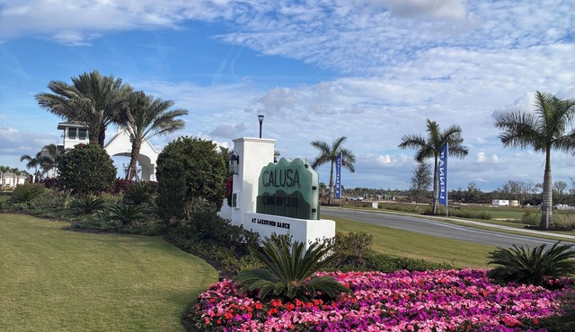 Two bedrooms Condo on a premier golf community in Lakewood Ranch, Florida