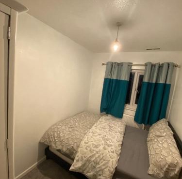 Two bedrooms house in Northampton