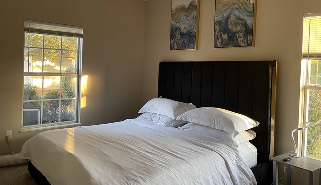 Two BR w/free parking near Easton