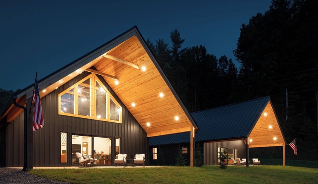 Two BRAND NEW Mountain Barndominiums/Family Getaway/Sleeps 12