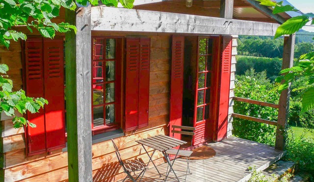 Two chalets on the edge of the woods for 6 people