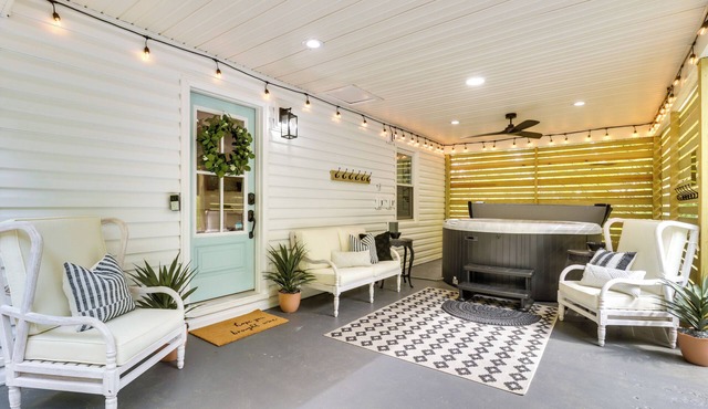 Two charming cottages on one private lot—perfect for groups.