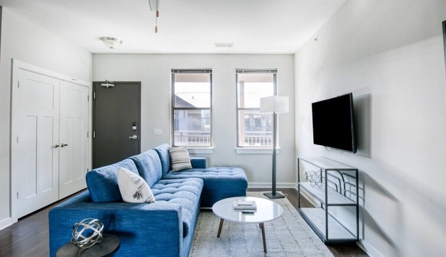 TWO CozySuites Music Row Chic Condo in Nashville