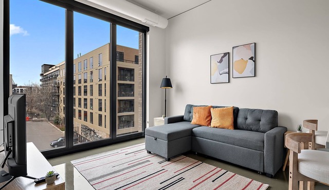 TWO CozySuites NLG - Modern condo 14 and 15