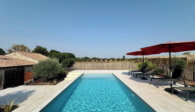 Two gites with spa, private pool and games room
