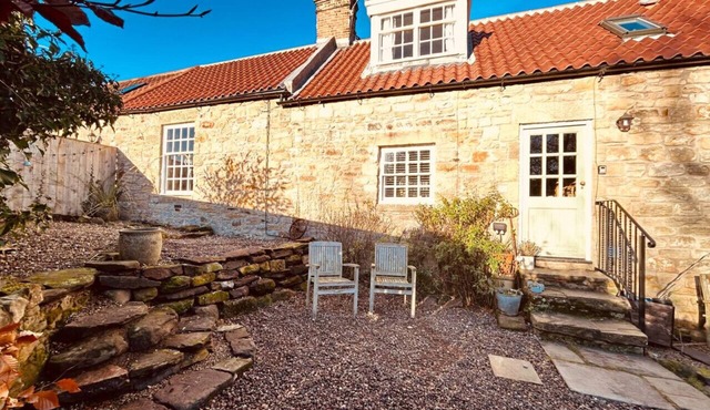 Two Hoots - North East Escapes