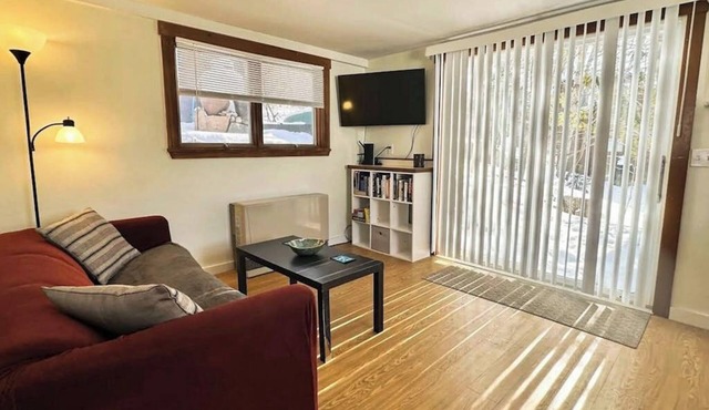 Two-Level Unit w/Patio, Deck, Firepit, Private Washer/Dryer, and Free WiFi