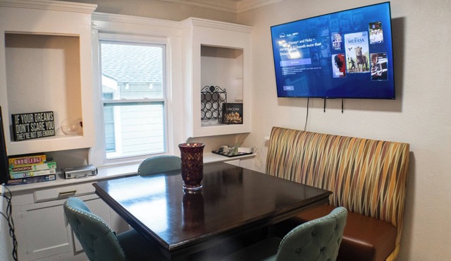 Two levels of entertainment!