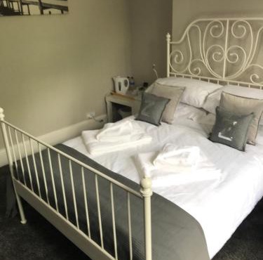 Two Little Ducks Guesthouse