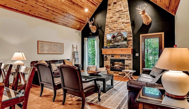 Two living rooms! Air Hockey! Pool! Fireplace!