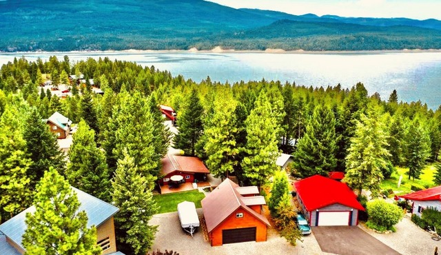 Two Montana Lake Cabins Koocanusa near Whitefish and Glacier National Park