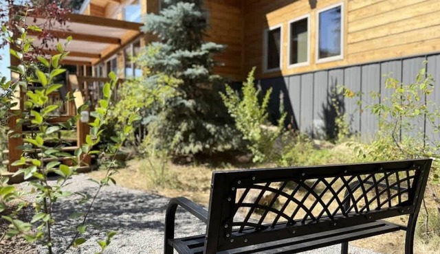 Two Moons Cabin* 2Br, 2Ba, 34 Miles to YNP