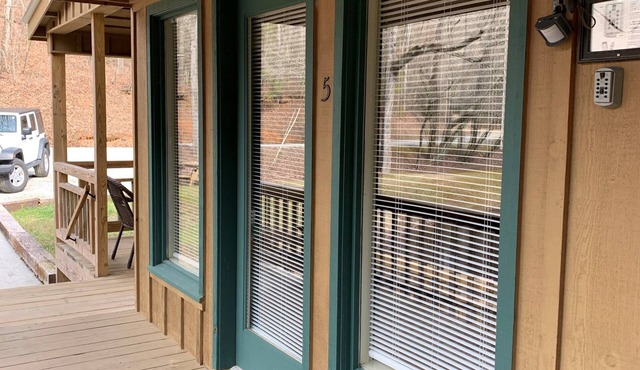 Two Queen Beds with Queen Sleeper Sofa, One Bathroom overlooking Lake