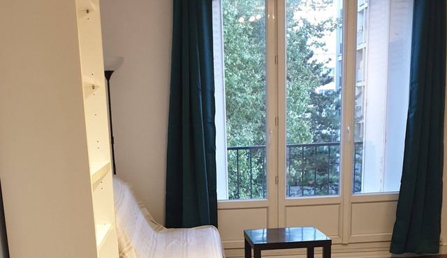 Two quiet bedrooms in Antony, 300m from the RER B