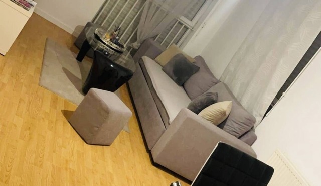 Two-room apartment in Chartrons for 4 people