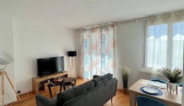 Two rooms available, near Evreux cathedral