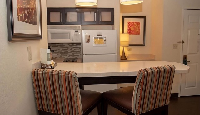 TWO Spacious 1BR Suite with Pool & Full Kitchen! Relaxing and Comfortable!