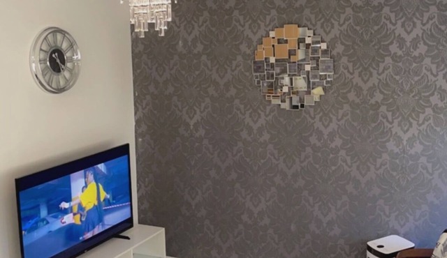 two spacious bedrooms apartment,2 bathroom, 1sofa`bed.free parking