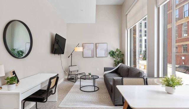 TWO Spacious CozySuites OTR Downtown #23