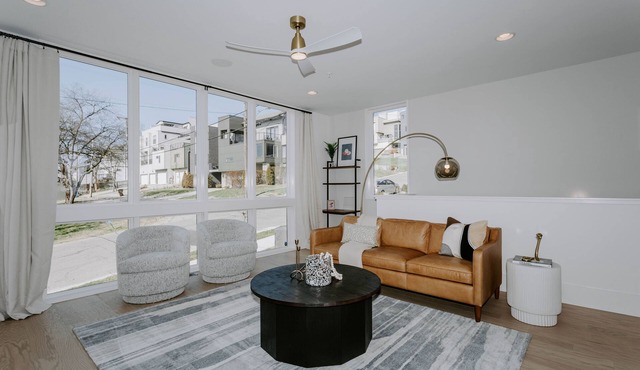 Two Spacious Townhomes with Skyline Hot tubs and Free Private Garage Parking