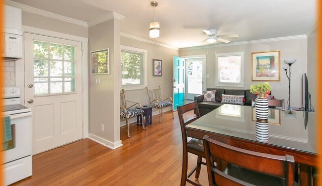 Two Spotless Homes Near Duke · Sleep 8