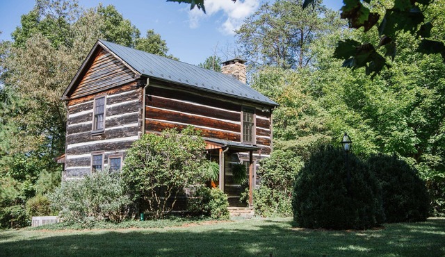Two Stone Row: Tim`s Cabin | 1 Bed, 1 Bath