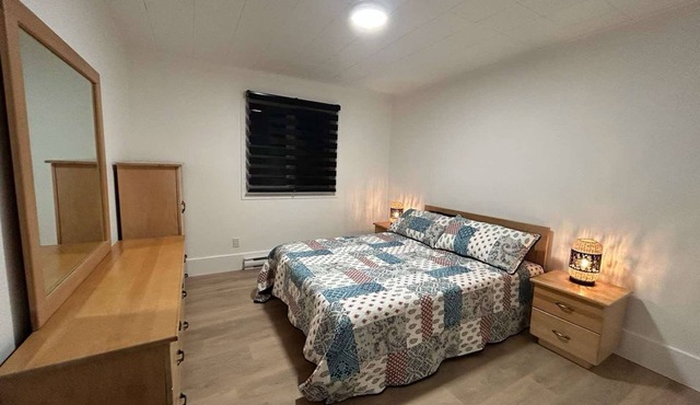 Two-Storey Apartment, 3 Bedrooms, 2 Bathrooms, 2 Living Rooms, Large Parking