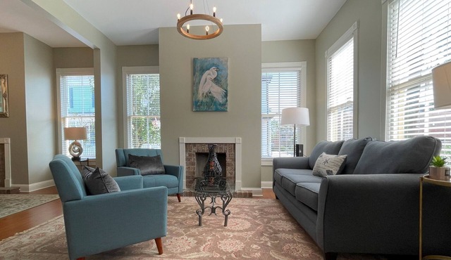 Two-story historic home along quiet streets and a gated courtyard. Free parking.