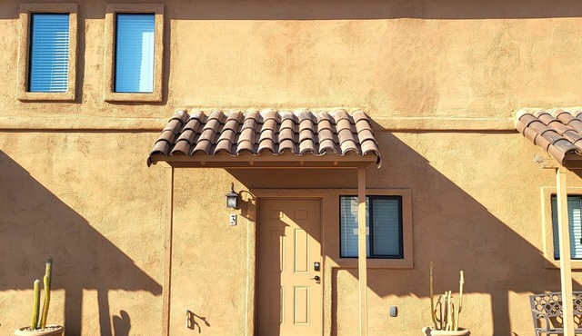 "Two-Story Townhome Newly Renovated One-Bedroom Getaway Awaits Your Stay!"