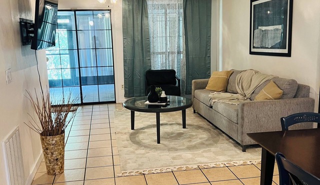Two Story Townhouse 3/3