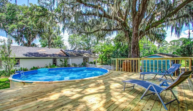 Two Units w/Gazebo-Swanky Savannah Style