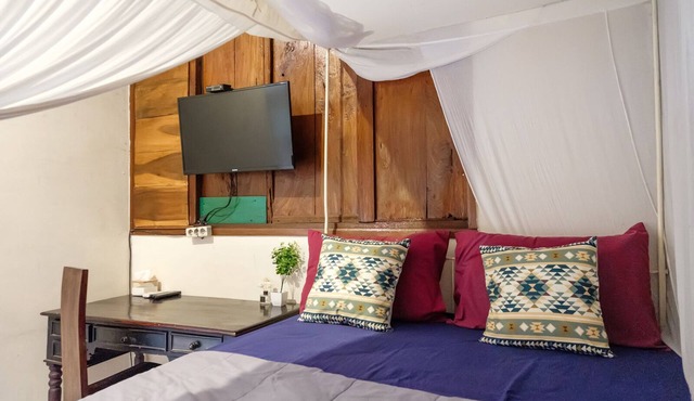 TwoSpaces Living at Wave And Chill House