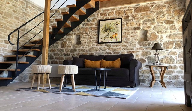 Ty Bihan Small stone house in a quiet location 5 minutes from the beach