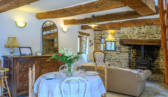 Ty Chaumière - Charmante Petite Chaumière en pierre avec jardin