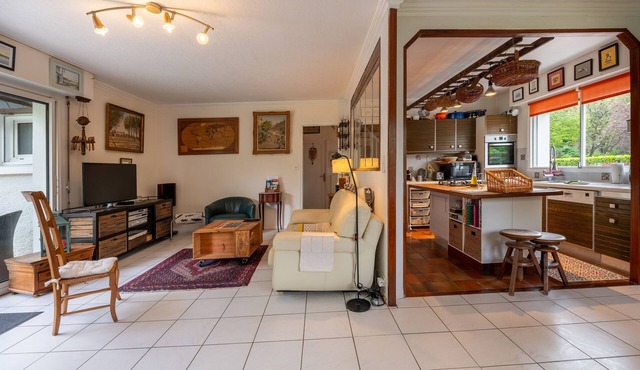 Ty Clafout Holiday Home: Near Vannes, Wi-Fi & Parking