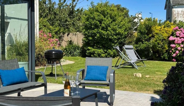 Ty Cléo - Family home between town and beaches 8p