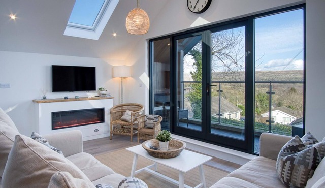 Ty Florence - 3 Bedroom Cottage - Bayview Oxwich