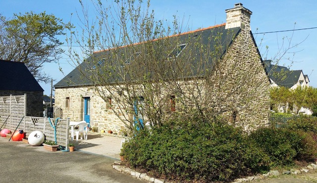 Ty Guen, an ecological cottage, adapted to the disabled