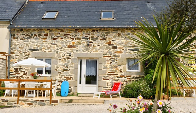Ty izella – 500m from the sea