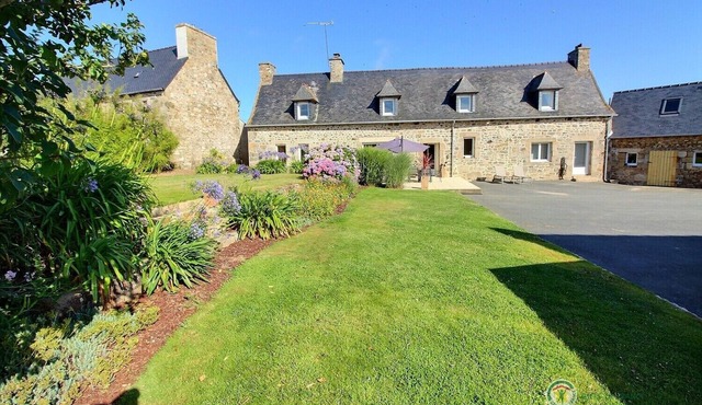 Ty Kermadur - PLOUGUIEL