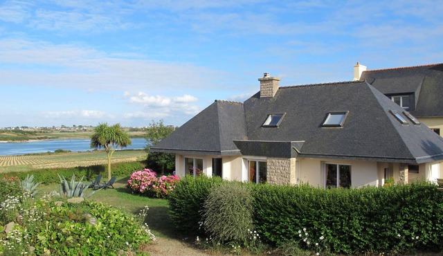 Ty Nevez by Interhome