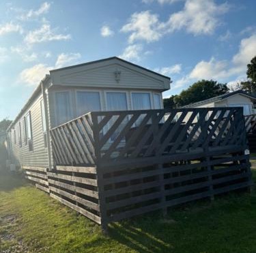 ty newydd leisure park