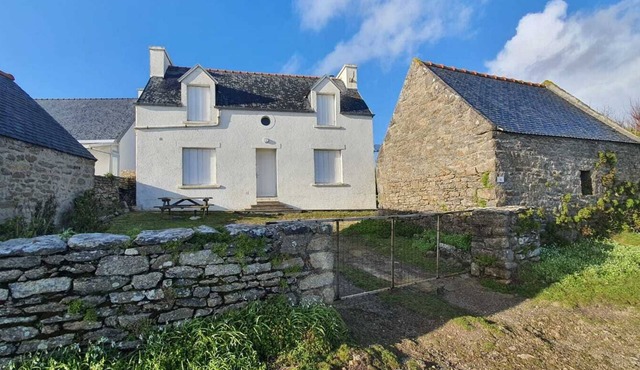 Ty Nog The charming fisherman's cottage in Brittany, right by the Atlantic Ocean