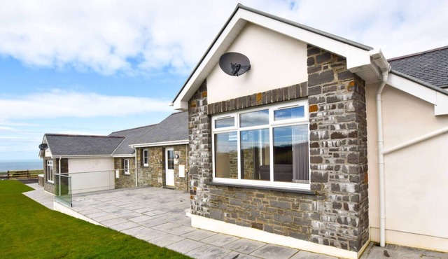 Ty Pair in the beautiful Llanon