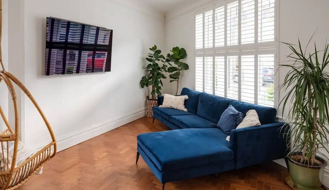 Ty Triongl - Stunning Home Near City Centre nn