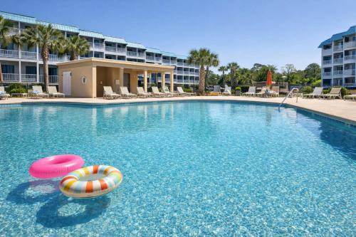 Tybee 1BR Waterfront Condo w Pool & Resort Access