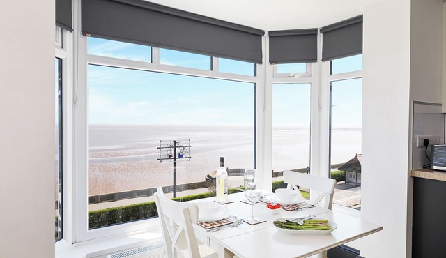 TYME Suites on Kingsway