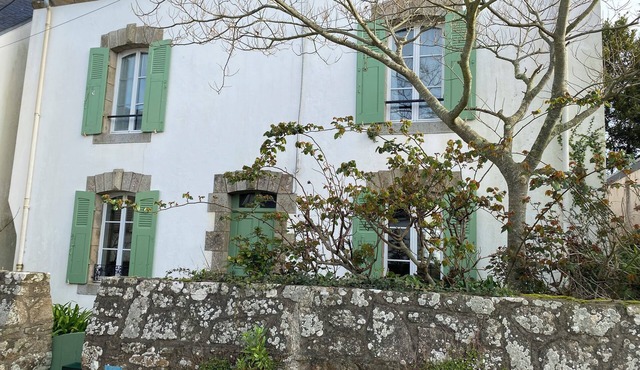 Typical Breton house in the heart of the Golf du Morbihan