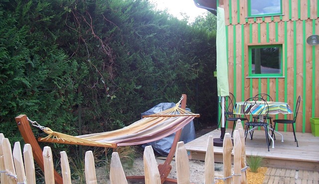 Typical chalet oyster hut for 4 people